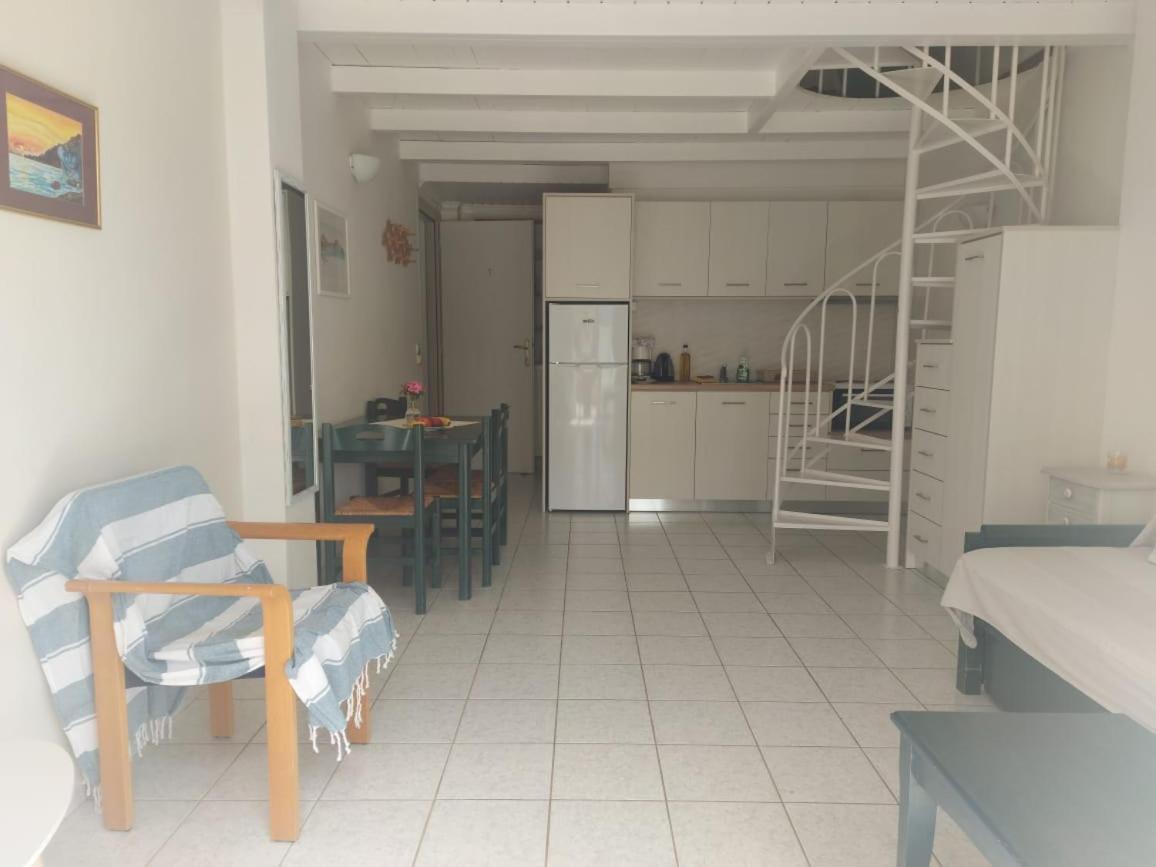 Antonis Apts, Physio Fitness Retreats Plakiás Eksteriør bilde
